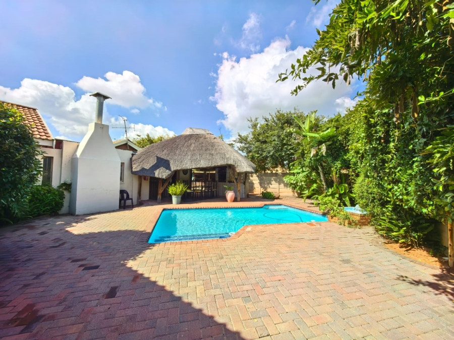 3 Bedroom Property for Sale in Vaalpark Free State